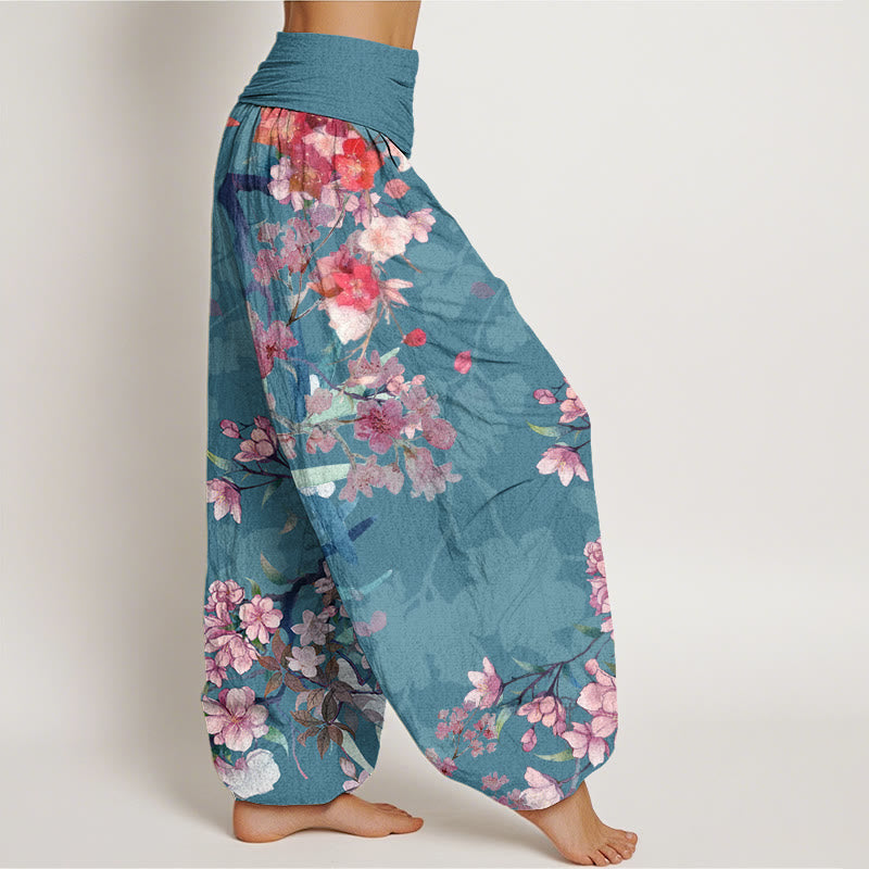 Pantalones bombachos de cintura elástica para mujer con estampado de flores rojas y rosas en algodón con Buddha Stones y exuberantes ramas. - image 8