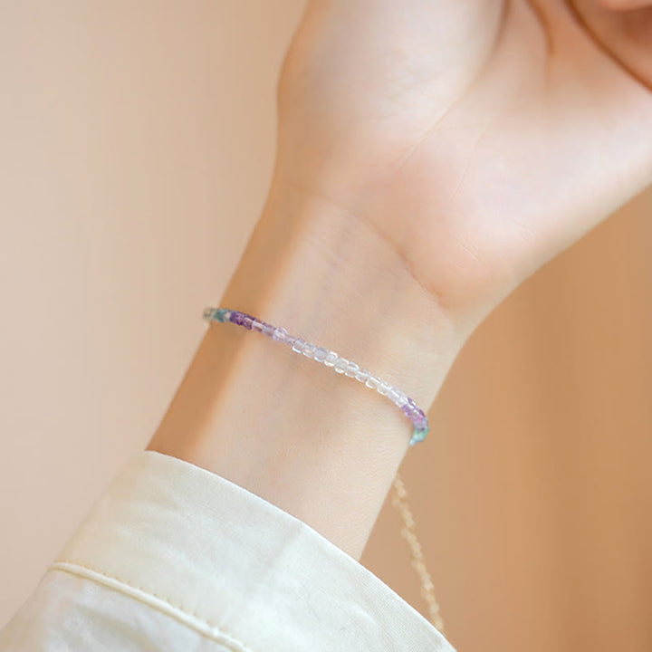 Pulsera de cobre chapada en oro de 14 k con cuentas ultrafinas de fluorita de 2,5 mm y Buddha Stones