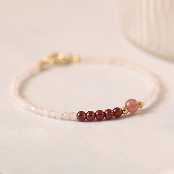 Pulsera de energía curativa con cuentas ultrafinas de cuarzo rosa, granate y cuarzo fresa de 2 mm de Buddha Stones