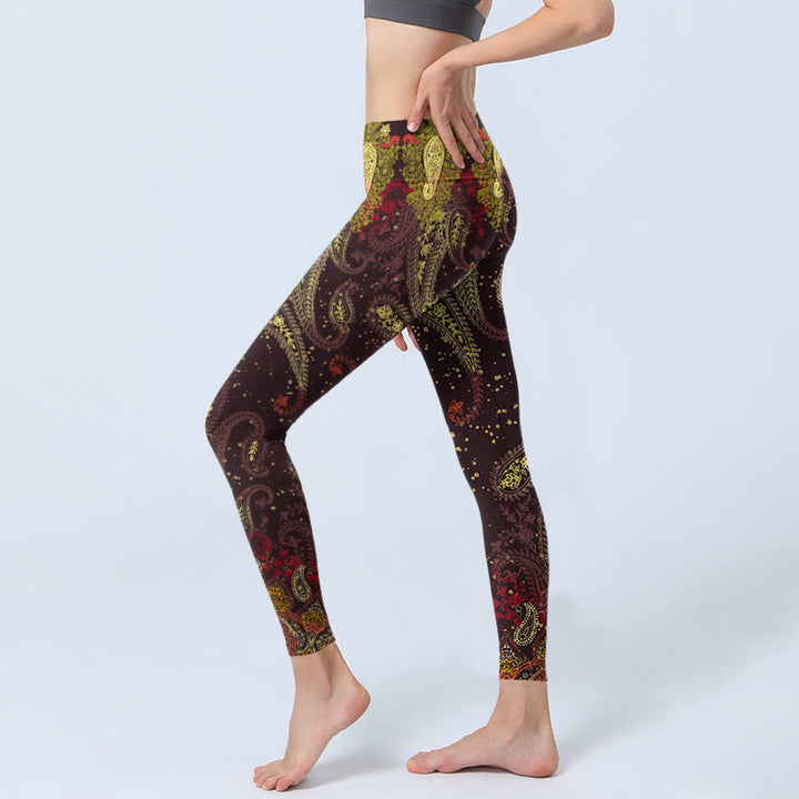 Leggings de yoga para mujer con estampado de flores de anacardo en color marrón rojizo y Buddha Stones - image 2