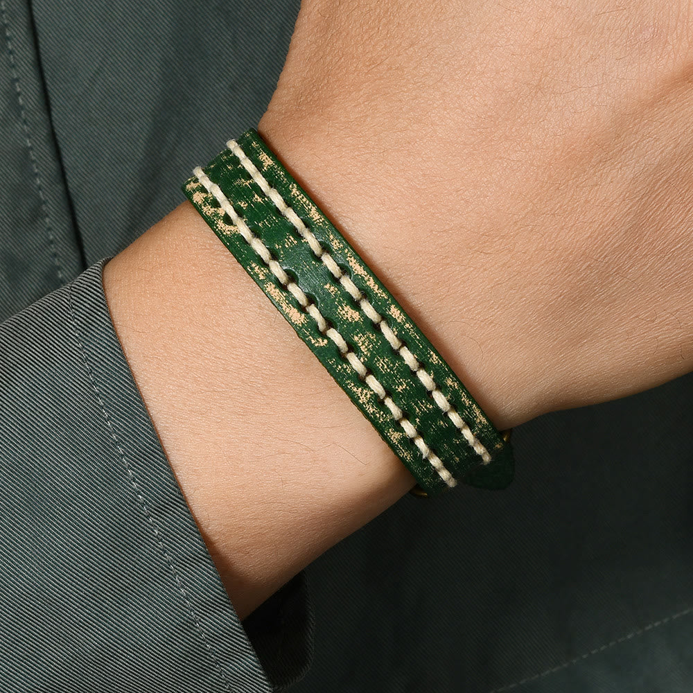 Pulsera de cuero ajustable con hebilla reforzada y Buddha Stones