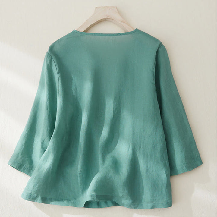 Camisa casual de manga tres cuartos para mujer con bordado de plantas y diseño de Buddha Stones. - image 21