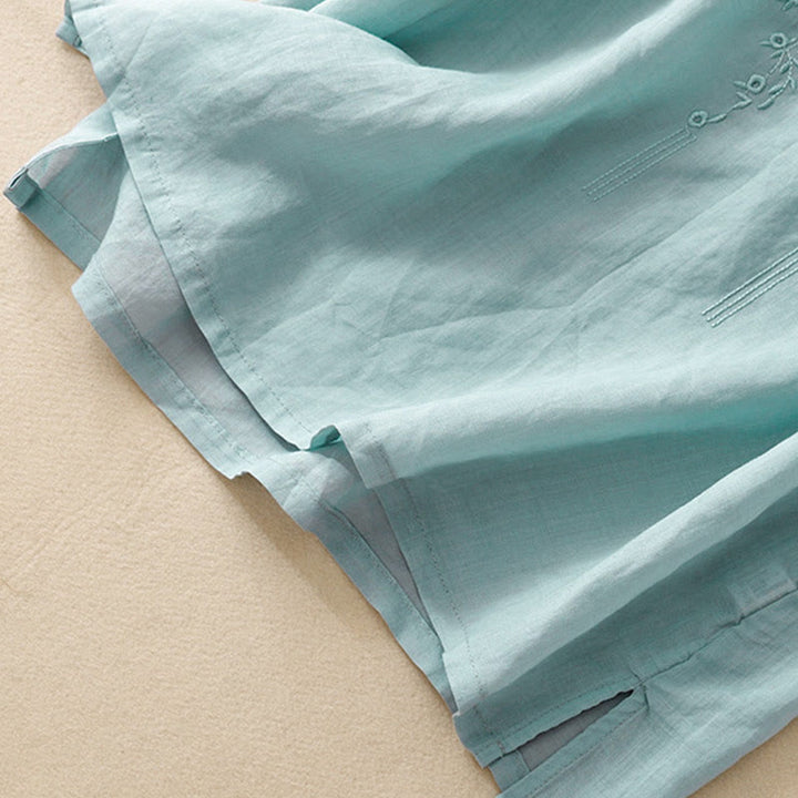 Camisa de lino y algodón de media manga holgada con diseño de escote en V y flores bordadas para mujer con Buddha Stones - image 26