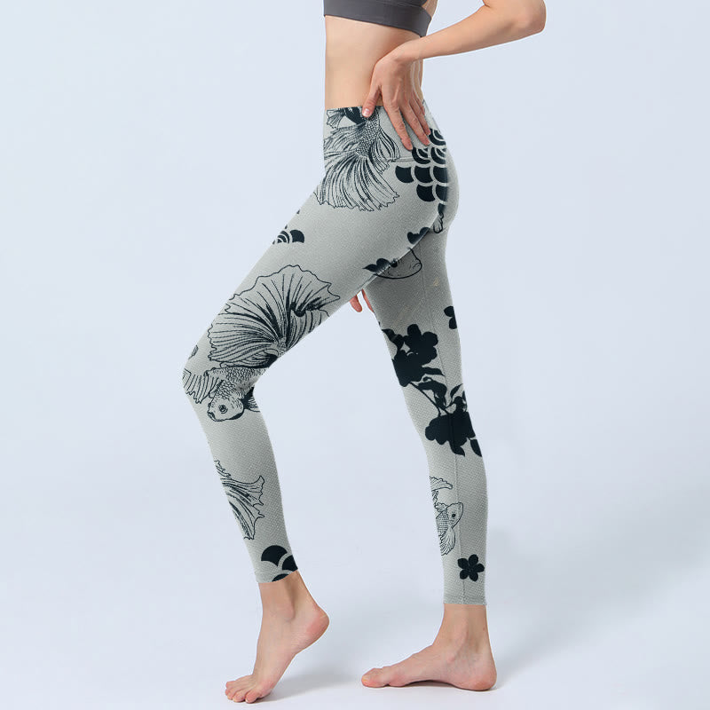 Leggings de yoga para mujer con estampado floral de ondas y peces koi grises y Buddha Stones - image 3