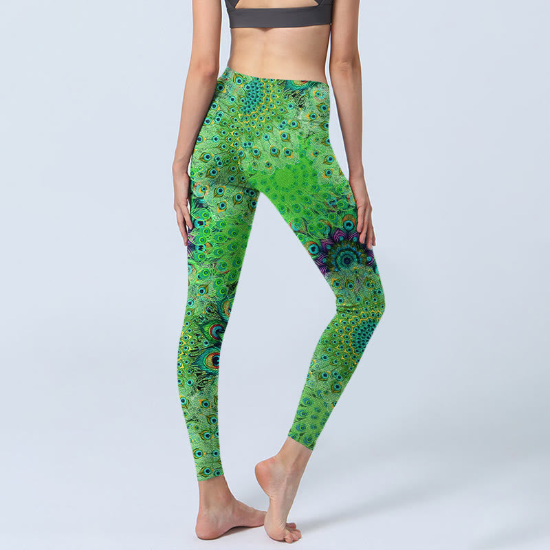 Leggings de yoga para mujer con estampado de plumas de cola de pavo real verde y Buddha Stones - image 4
