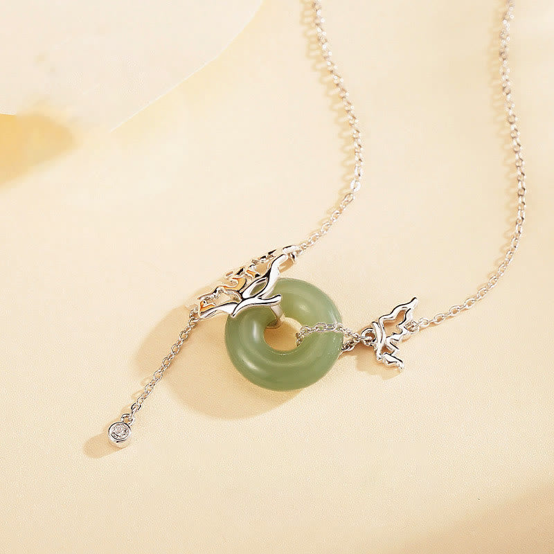 Buddha Stones Colgante de plata de ley 925 con forma de mariposa y hebilla de paz de jade hetiano natural - image 1