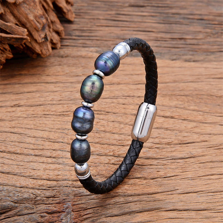 Pulsera de cuero y titanio con hebilla de acero hecha a mano con perlas de forma irregular y Buddha Stones