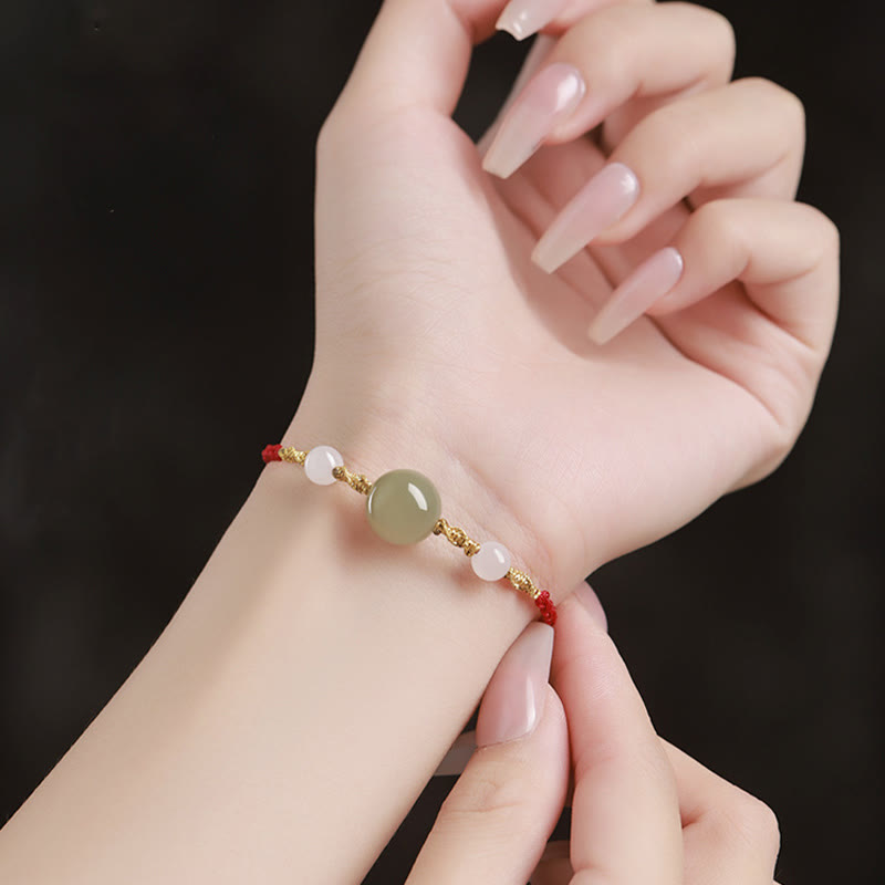 Pulsera trenzada de la suerte con cuentas de ágata roja, ónix negro y jade hetiano de Buddha Stones