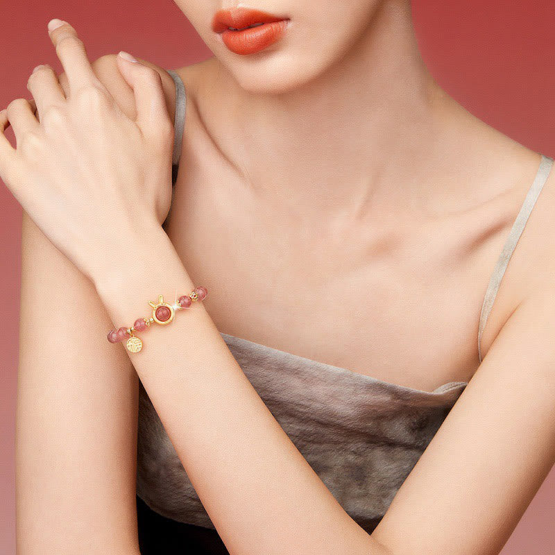 Pulsera con dije de conejo y personaje Fu de cuarzo fresa natural con Buddha Stones