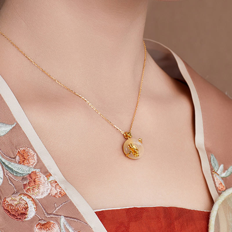 Colgante con forma de mariposa y flor de durazno en plata de Buddha Stones 925 natural con calcedonia blanca y hebilla de la paz - image 4