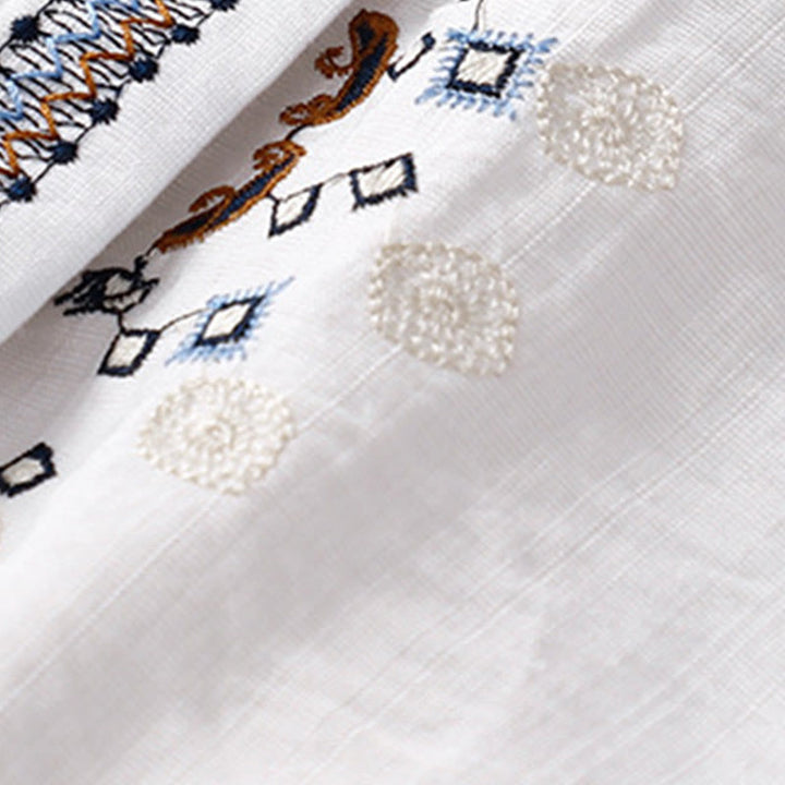 Camisa de lino y algodón de media manga con escote en V y diseño de flores bordadas de estilo bohemio para mujer con Buddha Stones - image 4