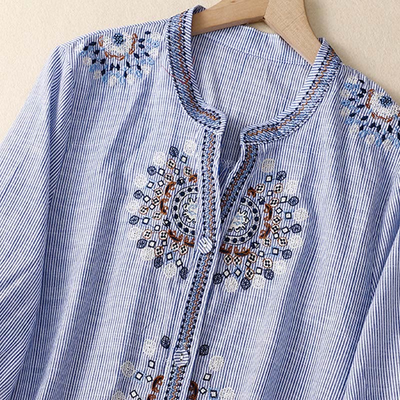 Camisa de lino y algodón de media manga con escote en V y diseño de flores bordadas de estilo bohemio para mujer con Buddha Stones - image 7