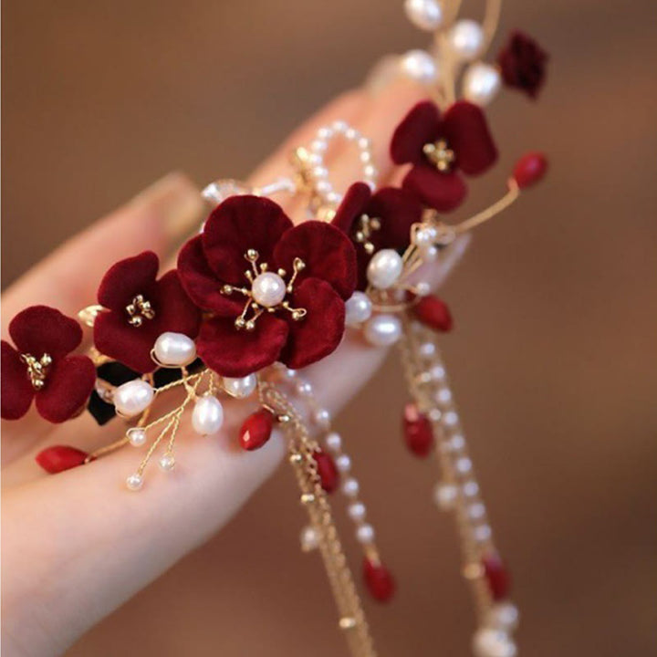 Pinza para el pelo de novia con rosas rojas y piedras de Buddha Stones para boda oriental china