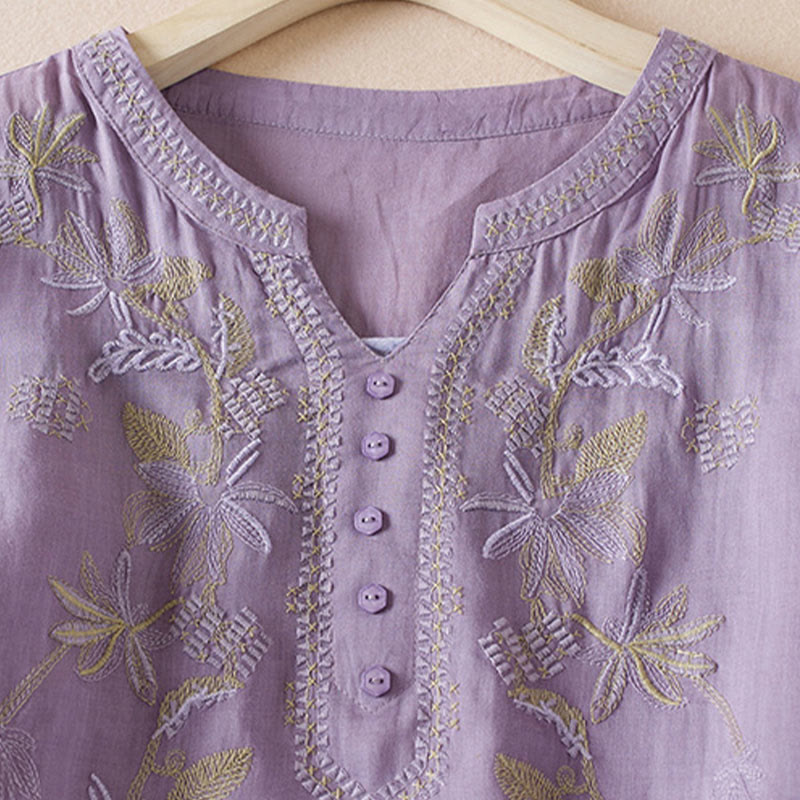 Camisa de algodón de manga corta con cuello en V y diseño de plantas bordadas informales con Buddha Stones para mujer - image 2