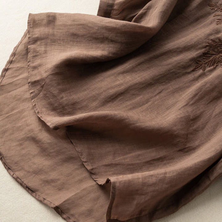 Camisa de algodón de media manga con cuello en V y diseño floral con bordado informal de Buddha Stones para mujer - image 4