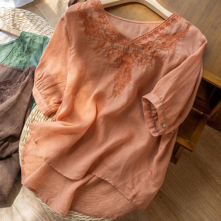 Camisa de algodón de media manga con cuello en V y diseño floral con bordado informal de Buddha Stones para mujer - image 8