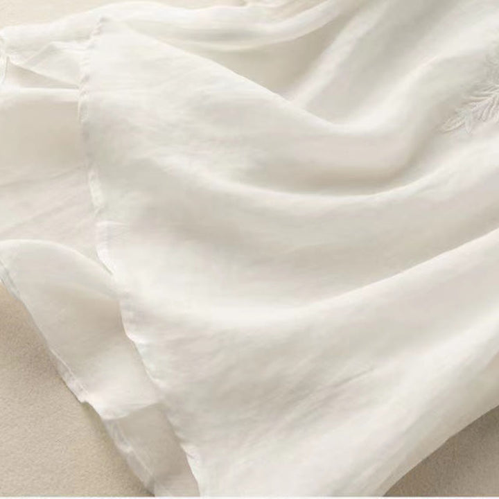 Camisa de algodón de media manga con cuello en V y diseño floral con bordado informal de Buddha Stones para mujer - image 19