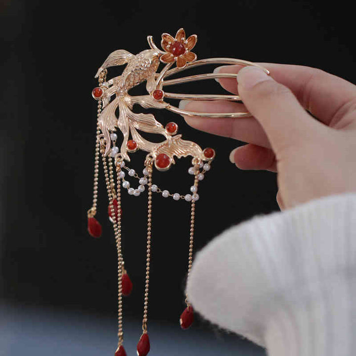 Horquilla para el pelo con borlas de flores de pez koi de estilo chino con Buddha Stones y ágata roja bañada en oro y cobre