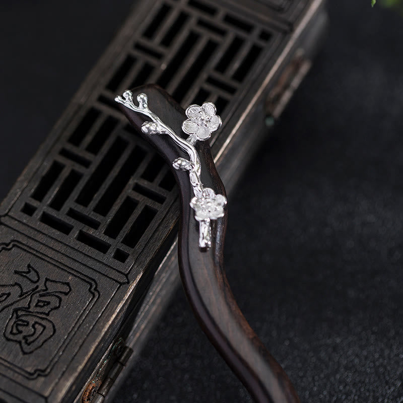 Horquilla con bendición de flor de ciruelo de ébano de estilo chino clásico de plata de ley 925 con Buddha Stones