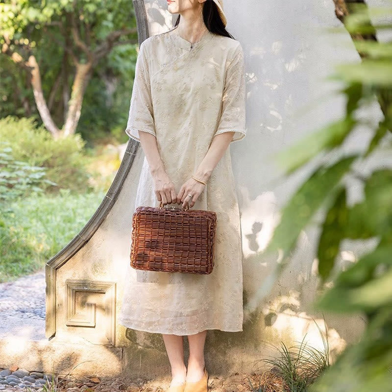 Vestido midi informal de ramio con cuello alto, media manga y bordado de Buddha Stones con bolsillos - image 1