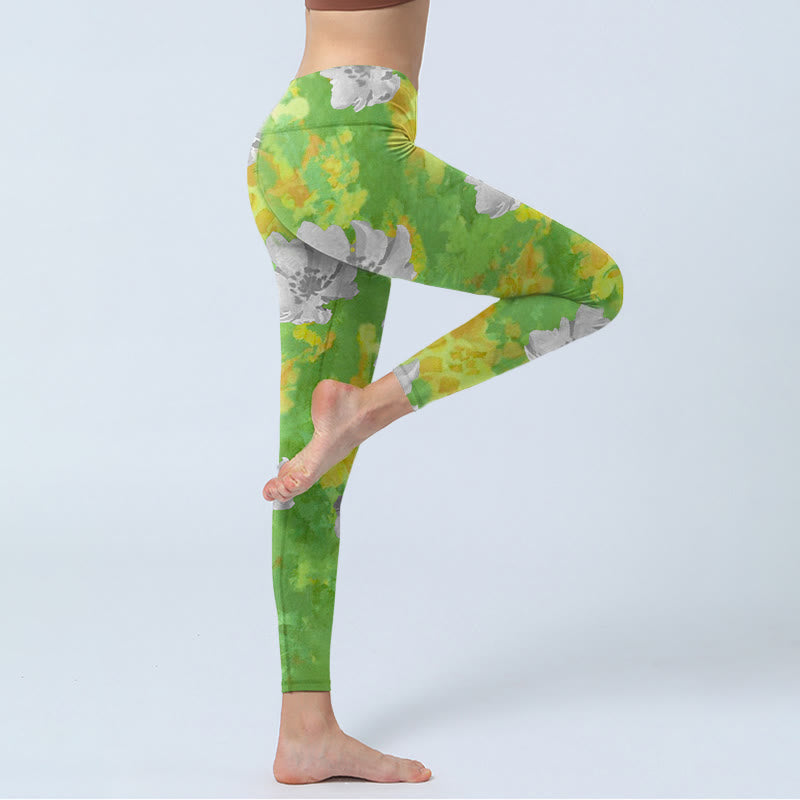Leggings deportivos de fitness con estampado de flores en gris, verde y amarillo y Buddha Stones para mujer - image 4