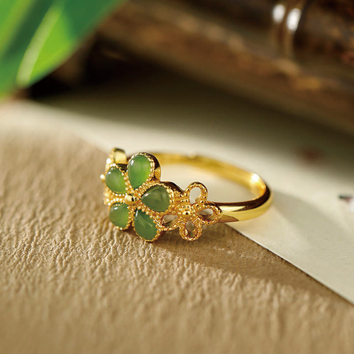 Anillo de prosperidad ajustable con flor de oro bañado en plata de ley 925 y jade hetiano natural de Buddha Stones - image 2