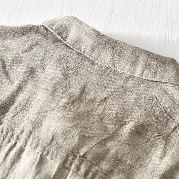 Camisa de lino con solapa de manga corta y medio botón para hombre con diseño simple de Buddha Stones - image 2