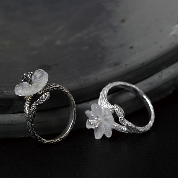 Anillo curativo ajustable con diseño de flor de esqueleto de cristal blanco de plata de ley 925 con Buddha Stones - image 11