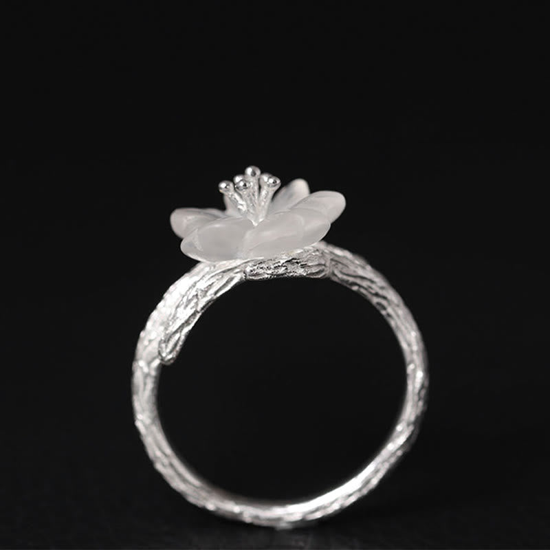 Anillo curativo ajustable con diseño de flor de esqueleto de cristal blanco de plata de ley 925 con Buddha Stones - image 5