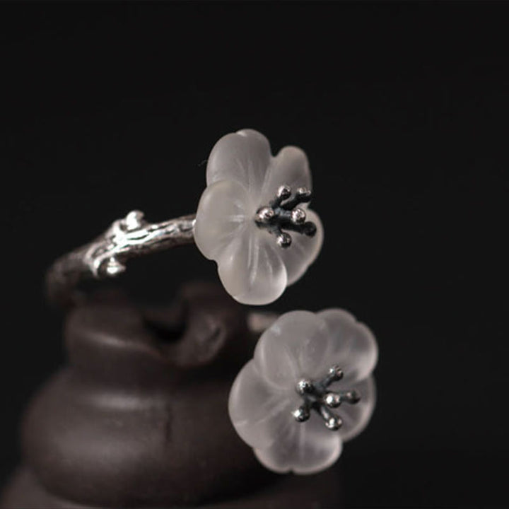 Anillo de protección ajustable con doble flor de ciruelo y cristales blancos de plata de ley 925 de Buddha Stones - image 12