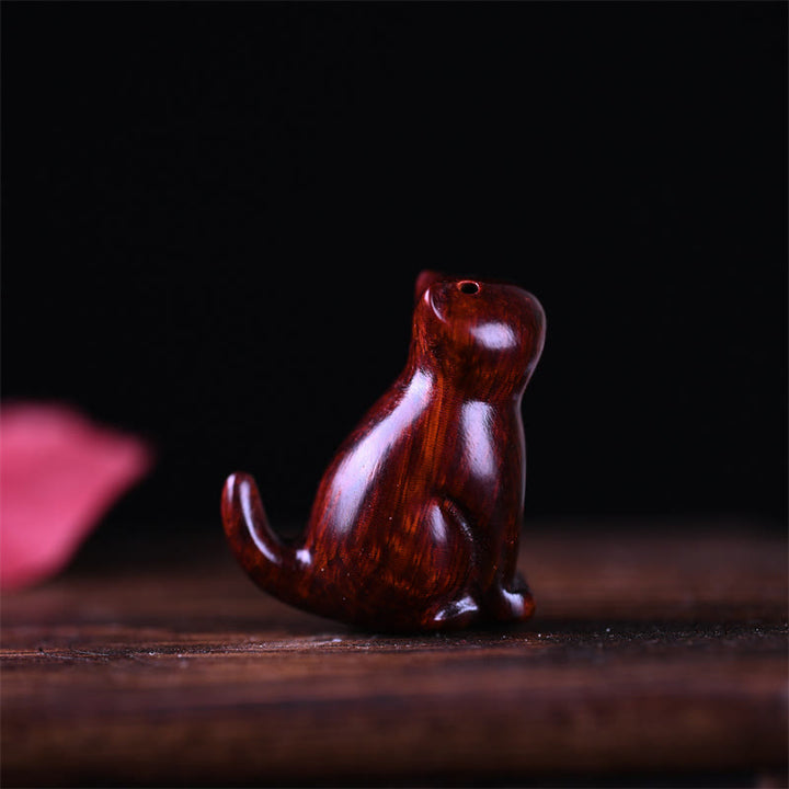 Buddha Stones con pequeñas hojas de sándalo rojo, ébano, sándalo, sándalo verde, mini gato de la suerte, ciervo, adorno colgante para teléfono. - Gato de sándalo rojo de hoja pequeña (3,2 x 2,8 x 1,6 cm) - image 7
