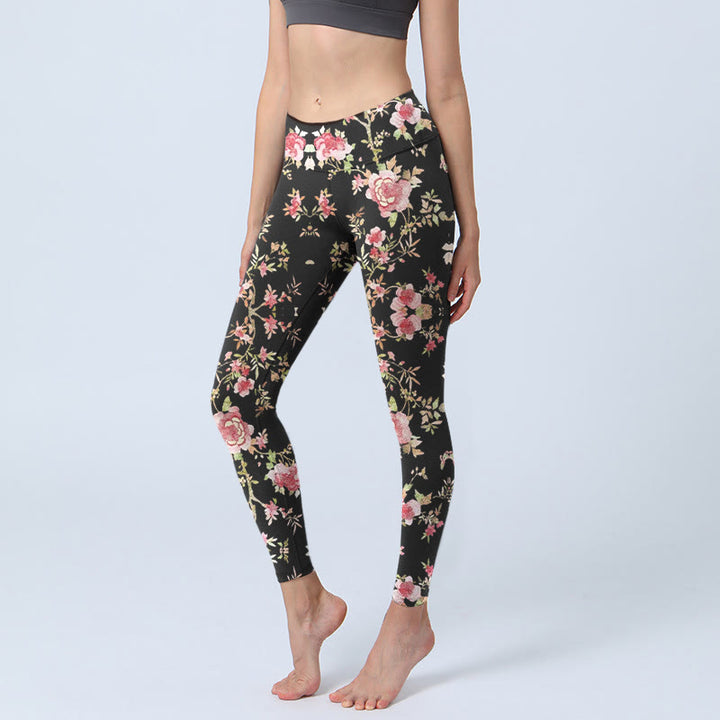 Leggings de yoga para mujer con estampado de hojas, rosas y piedras de Buddha Stones - Negro - US18，UK/AU22，EU50 (4XL) - image 0