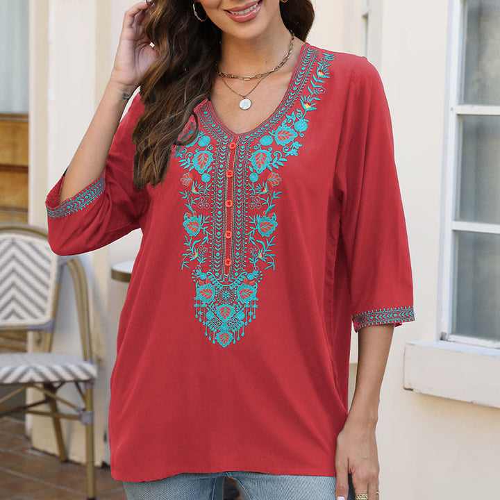 Camiseta de algodón para mujer con cuello en V y media manga con bordado de flores y hojas de Buddha Stones, informal, de verano - Carmesí - US12, UK/AU16, EU44 (3XL) - image 16