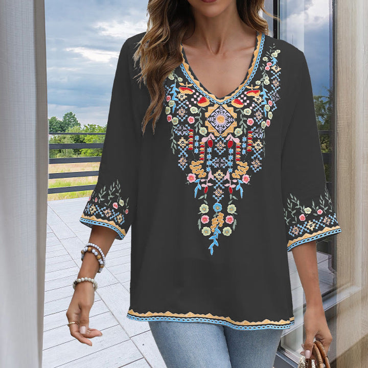 Camiseta de algodón para mujer, de manga larga y cuello en V, con bordado floral y estampado de Buddha Stones de primavera - Negro - US12, UK/AU16, EU44 (3XL) - image 0
