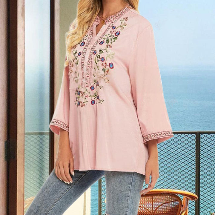 Camiseta de algodón para mujer con cuello en V y manga larga con diseño floral bordado de Buddha Stones de color puro - image 3