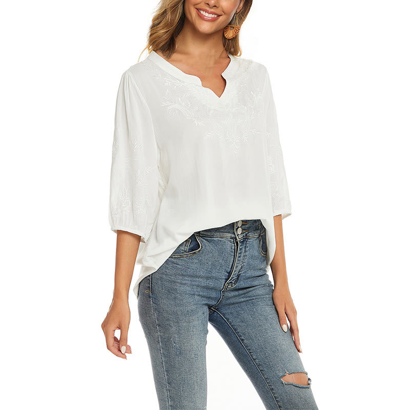 Camiseta informal de algodón con cuello en V y manga tres cuartos con bordado floral de Buddha Stones para mujer - image 2