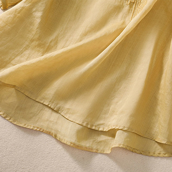 Camiseta de algodón y lino para mujer con diseño floral liso y bordado artístico de Buddha Stones, cuello redondo, manga corta y abullonada - image 18