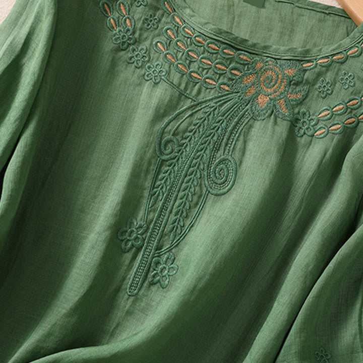 Camiseta de algodón y lino para mujer con diseño floral liso y bordado artístico de Buddha Stones, cuello redondo, manga corta y abullonada - image 22