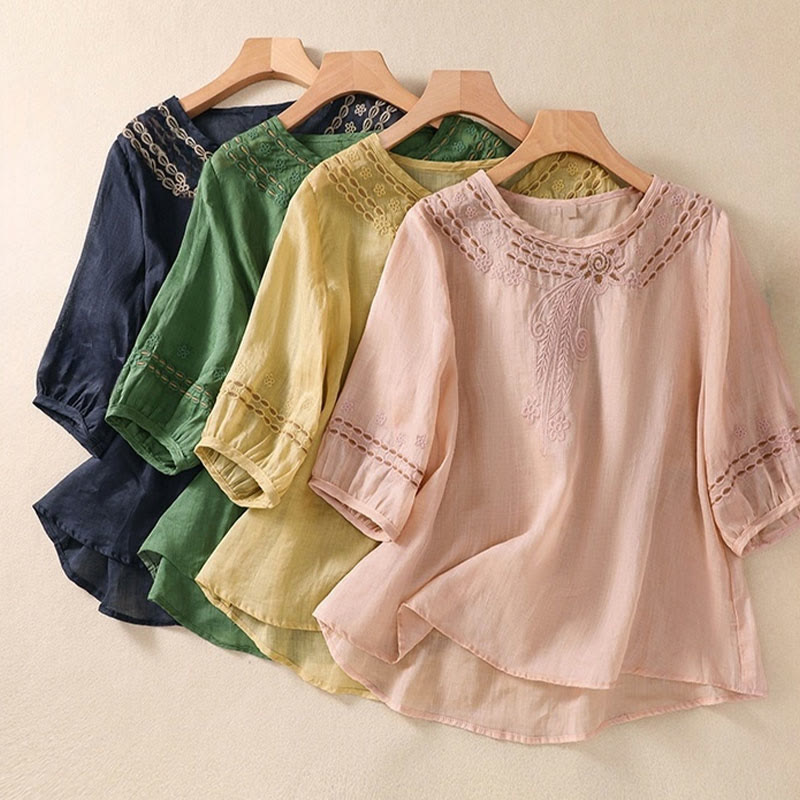 Camiseta de algodón y lino para mujer con diseño floral liso y bordado artístico de Buddha Stones, cuello redondo, manga corta y abullonada - image 25