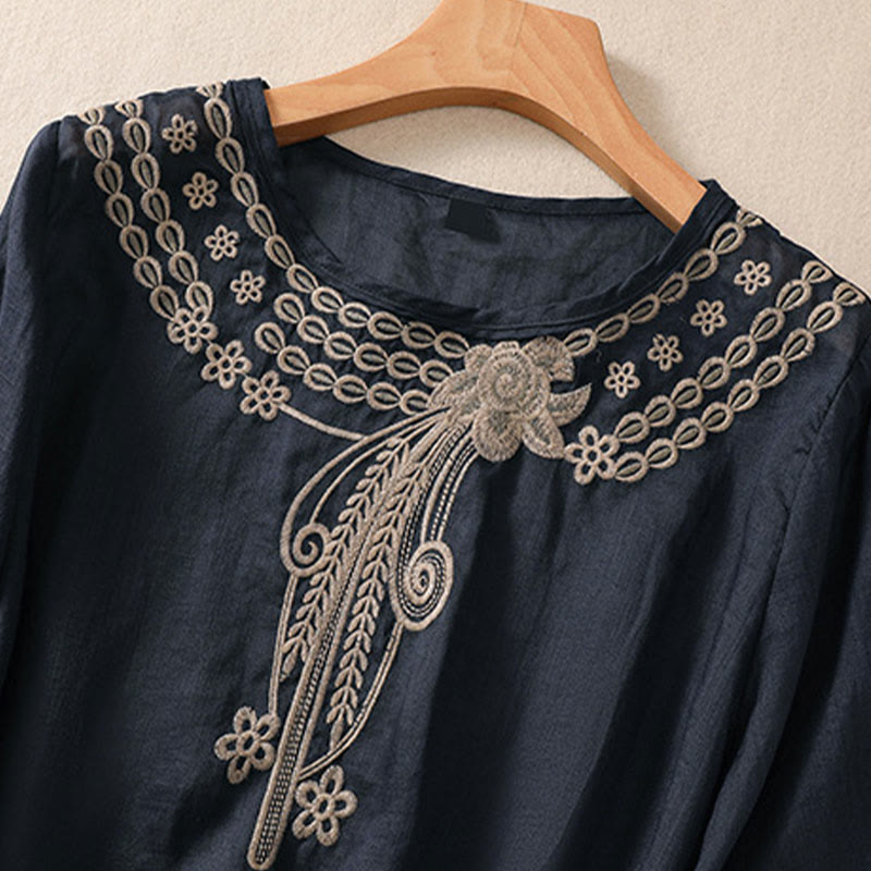 Camiseta de algodón y lino para mujer con diseño floral liso y bordado artístico de Buddha Stones, cuello redondo, manga corta y abullonada - image 2