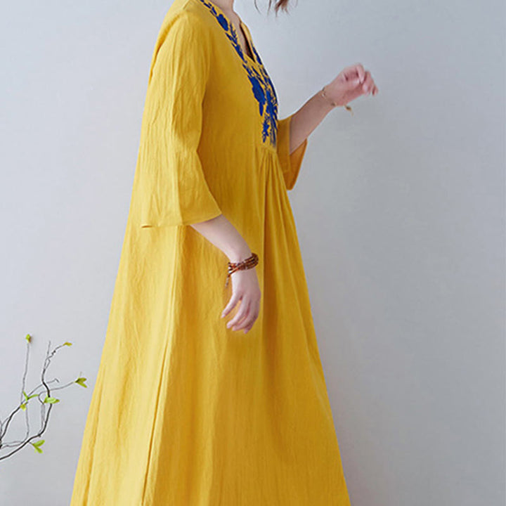 Vestido largo de lino y algodón con cuello en V, manga tres cuartos y diseño floral sencillo con bordado bohemio y Buddha Stones - image 4