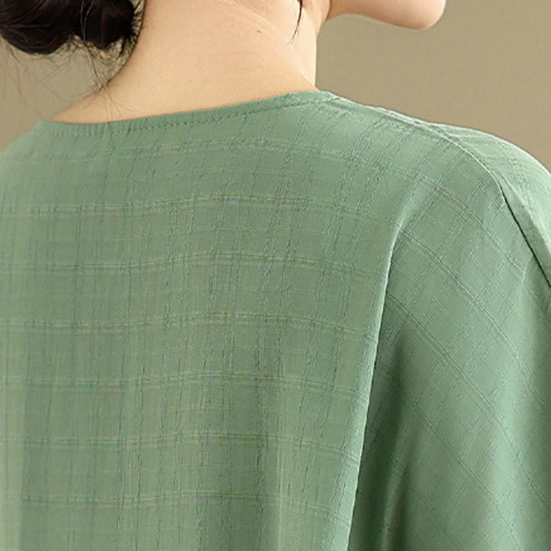 Camiseta casual de mujer con media manga y medio botón en color liso con Buddha Stones - image 20