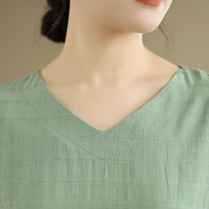 Camiseta casual de mujer con media manga y medio botón en color liso con Buddha Stones - image 19