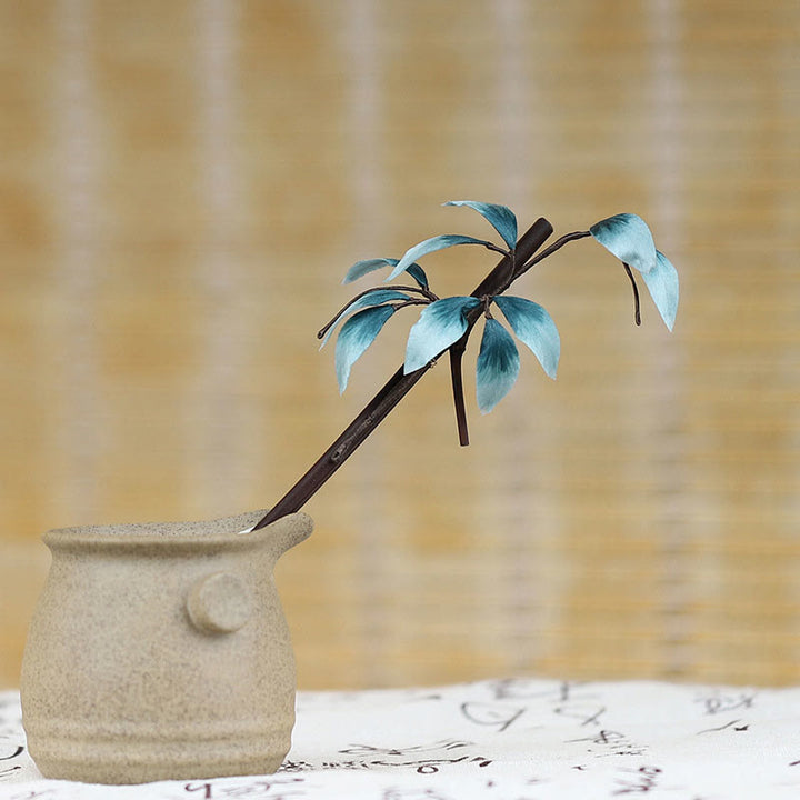 Horquilla suave con hojas de bambú y flores de terciopelo hecha a mano con Buddha Stones