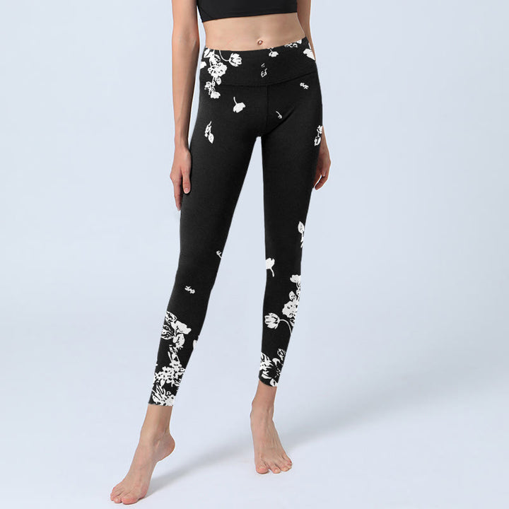 Leggings de yoga para mujer con estampado de pétalos dispersos en negro y Buddha Stones - image 5