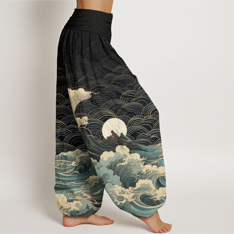 Pantalón tipo harem de cintura elástica para mujer con estampado informal de olas, luna y montaña, de algodón con Buddha Stones. - image 1