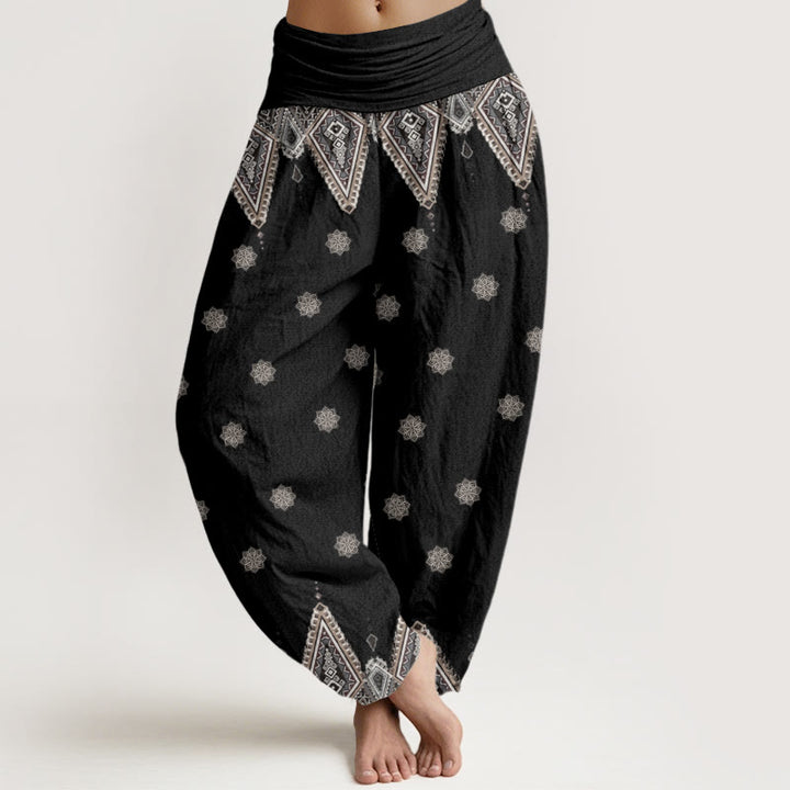 Pantalones bombachos de mujer con cintura elástica, estampado floral geométrico bohemio de algodón con Buddha Stones - Negro - US22，UK/AU26，EU54 (6XL) - image 0