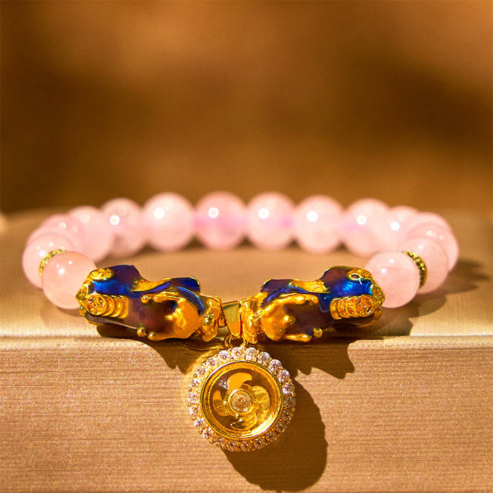 Pulsera cálida con dije de ciclón PiXiu doble que cambia de color con cristales rosas de Buddha Stones