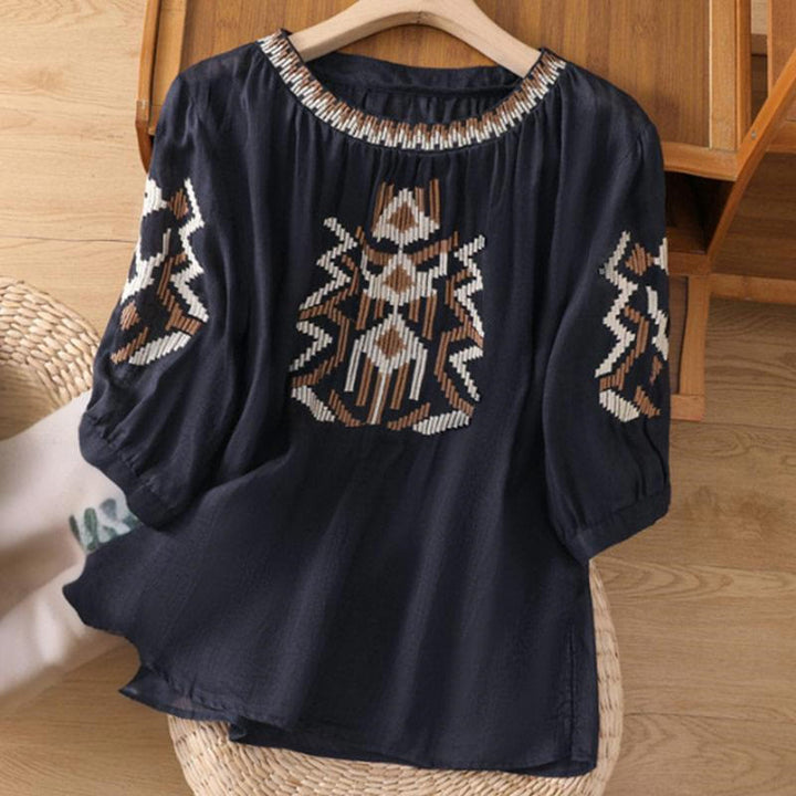 Camiseta informal de licra con bordado simétrico de Buddha Stones para mujer, cuello redondo, manga corta