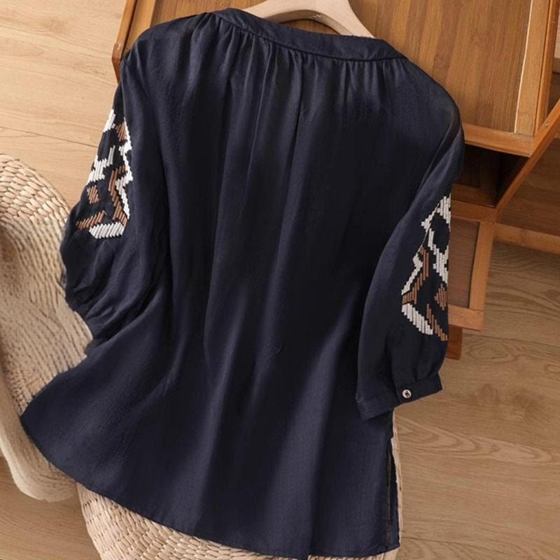 Camiseta informal de licra con bordado simétrico de Buddha Stones para mujer, cuello redondo, manga corta